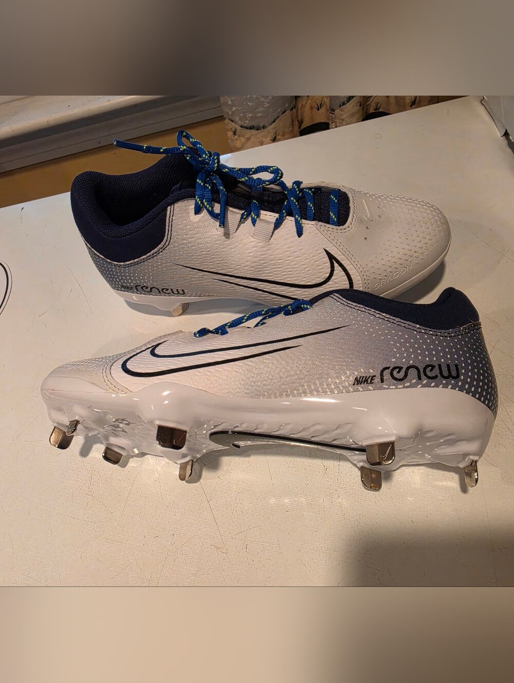 Nike Women's Hyperdiamond 4 Pro Softball Cleats Size 8